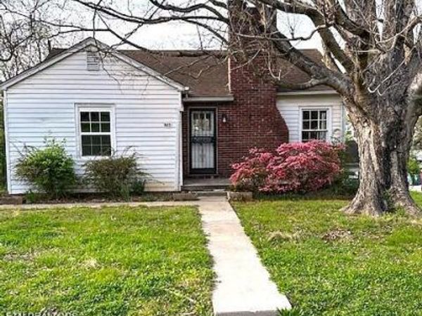 825 Gertrude Ave, Knoxville, TN 37920