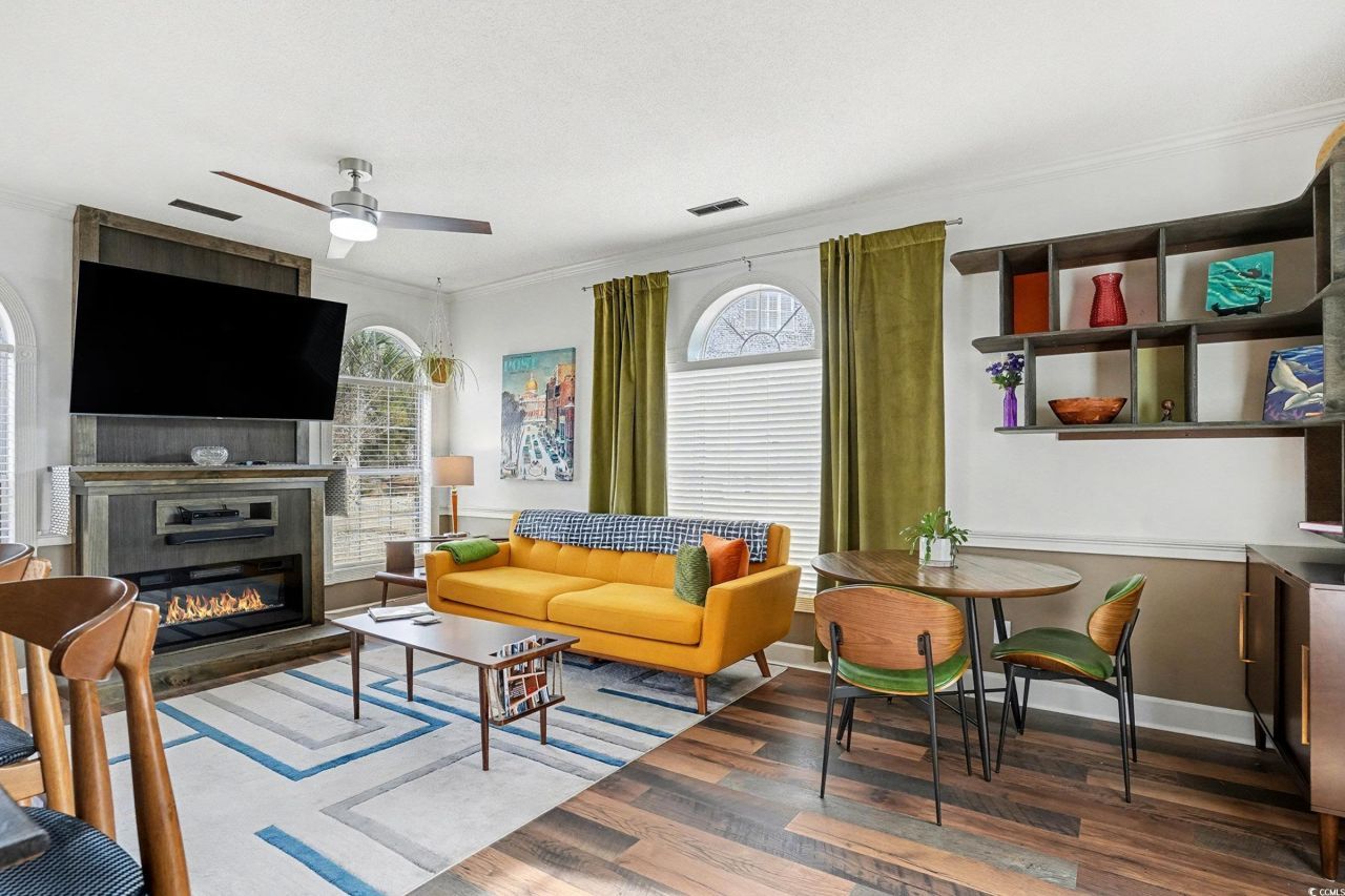 4745 Wild Iris Dr. Photo 7