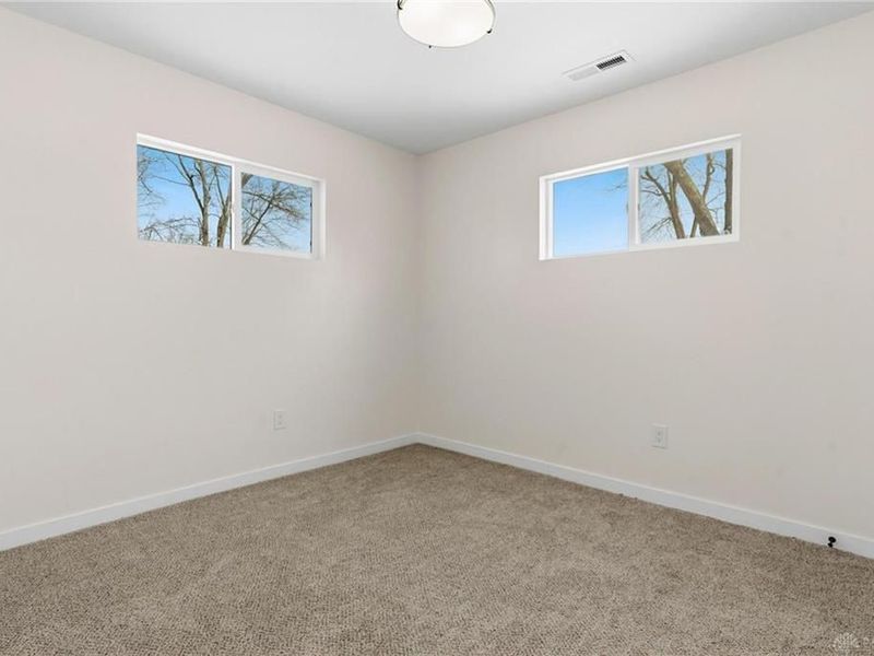 9079 Bunnell Hill Road, Clearcreek Township, OH 45458 Photo 21