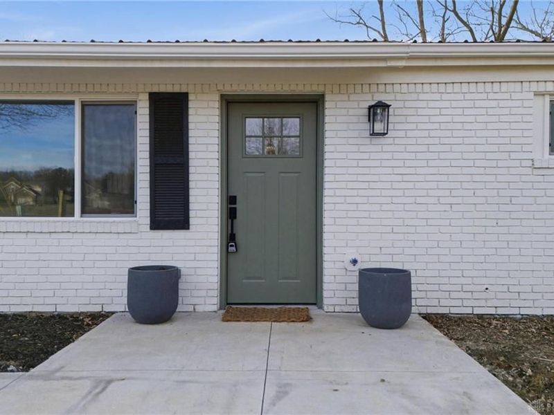 9079 Bunnell Hill Road, Clearcreek Township, OH 45458 Photo 5
