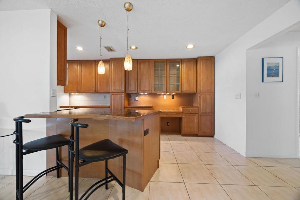 275 High Point Court, Unit D, Boynton Beach, FL 33435 Photo