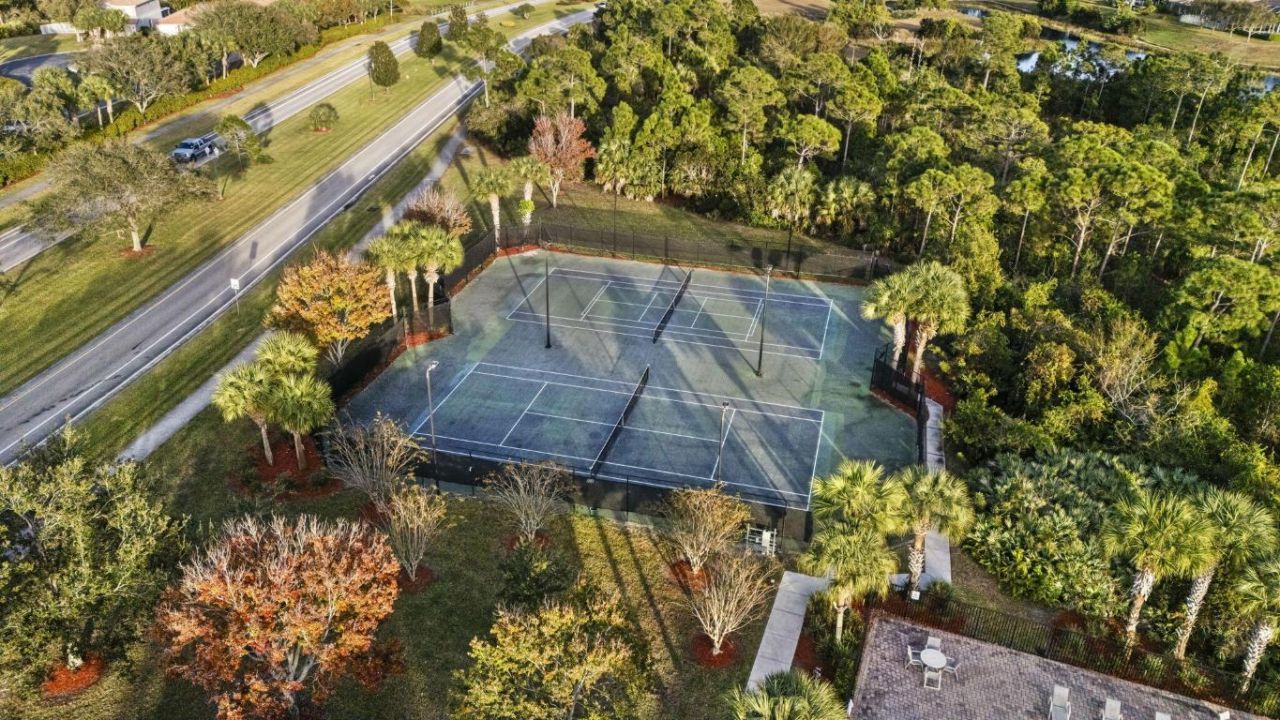 1040 SE Fleming Way, Stuart, FL 34997 Photo