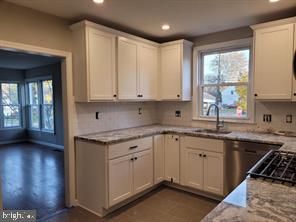 2822 Jenkintown Road, Glenside, PA 19038 Main Photo