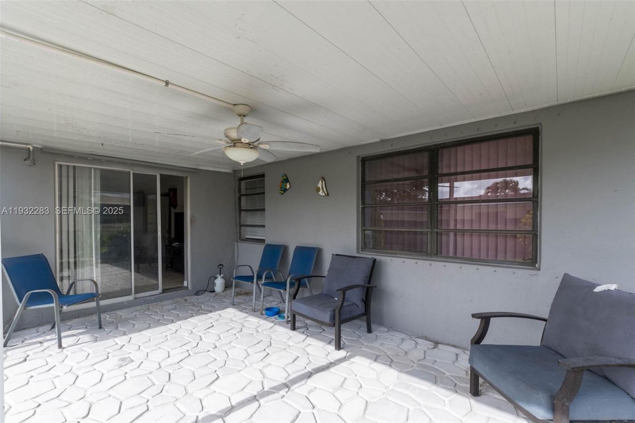 13010 SW 80th St, Miami, FL 33183 Photo