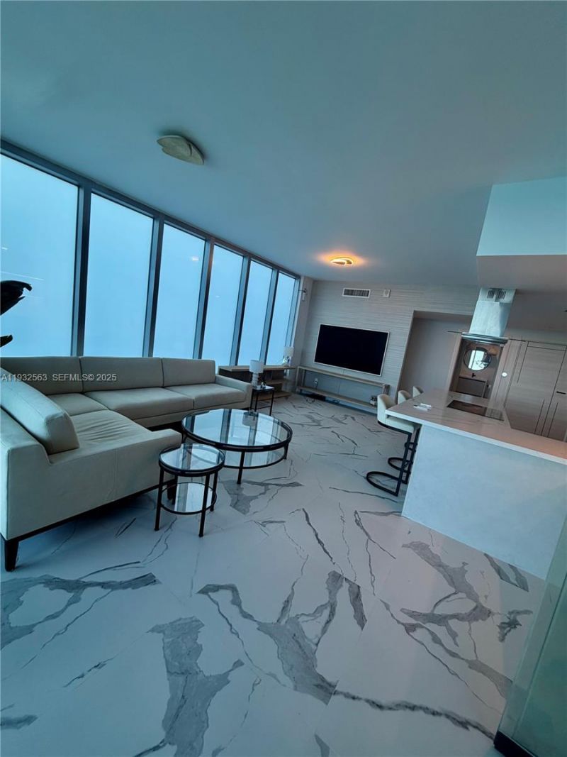 6899 Collins Ave , Unit 1008, Miami Beach, FL 33141 Photo