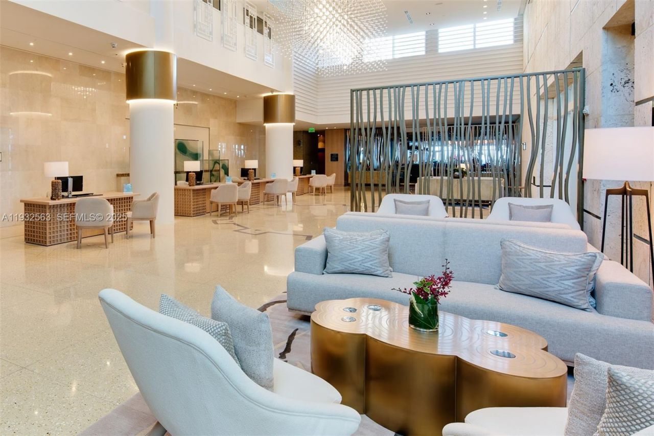 6899 Collins Ave , Unit 1008, Miami Beach, FL 33141 Photo