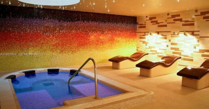 6899 Collins Ave , Unit 1008, Miami Beach, FL 33141 Photo