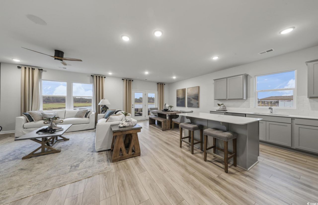 3090 Visionary Dr. Photo 8