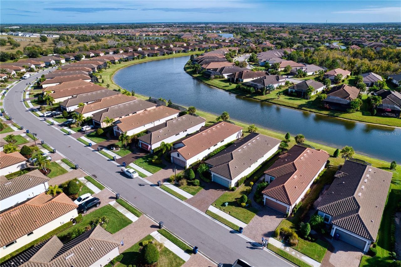 10114 Highland Park Place, Palmetto, FL 34221 Photo