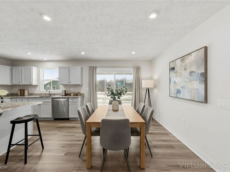 994 Bookman Avenue, Lakemore, OH 44312 Photo 4