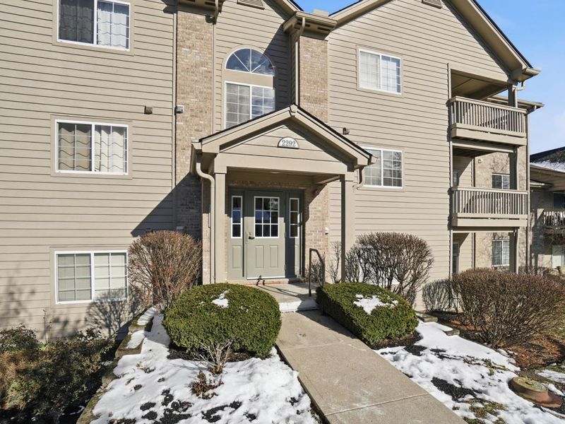 2292 Medlock Lane, Unit 207, Burlington, KY 41005 Photo 2