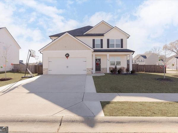 219 Barnyard Way, Perry, GA 31069