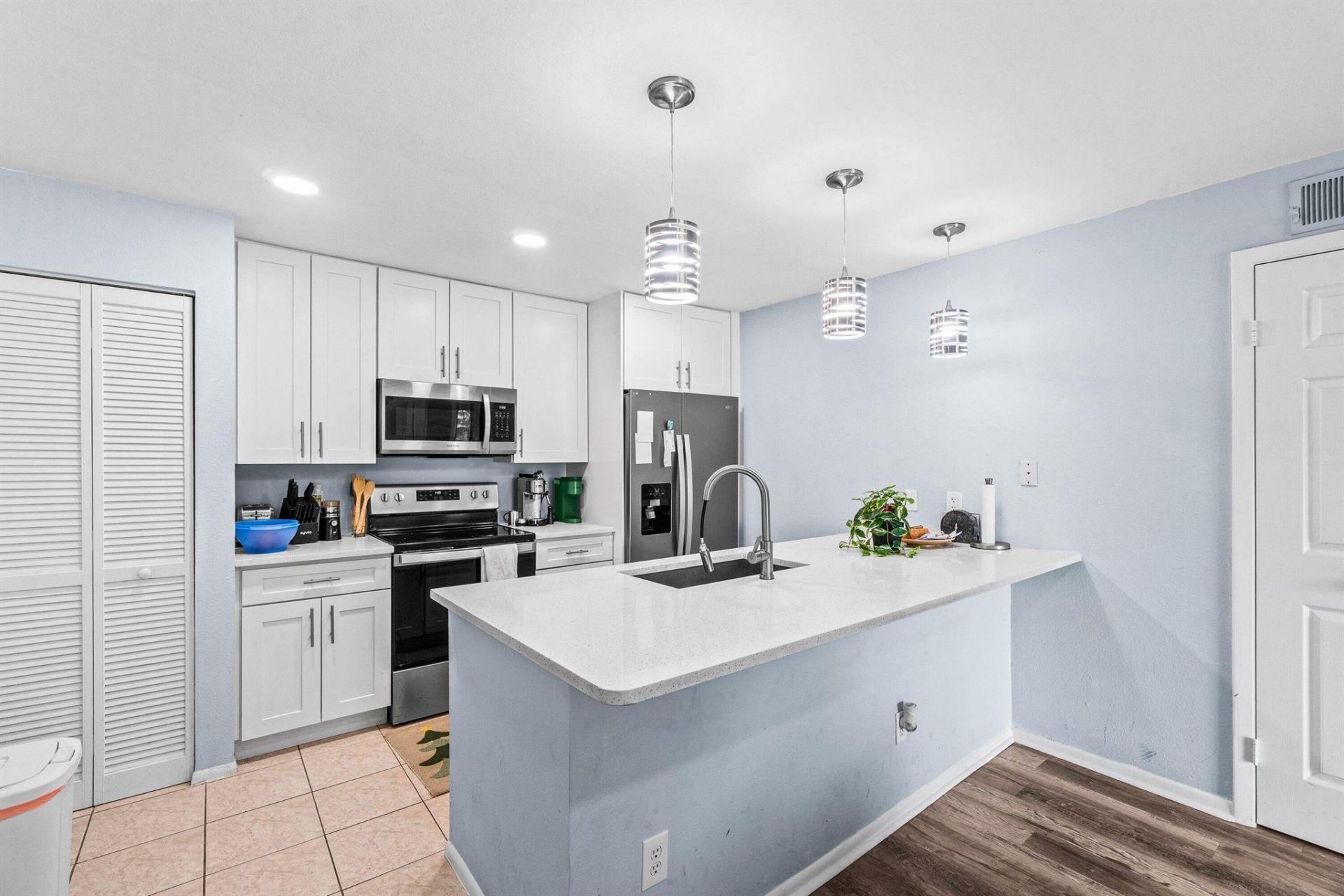 1885 Palm Cove Boulevard, Unit 10-207, Delray Beach, FL 33445 Photo