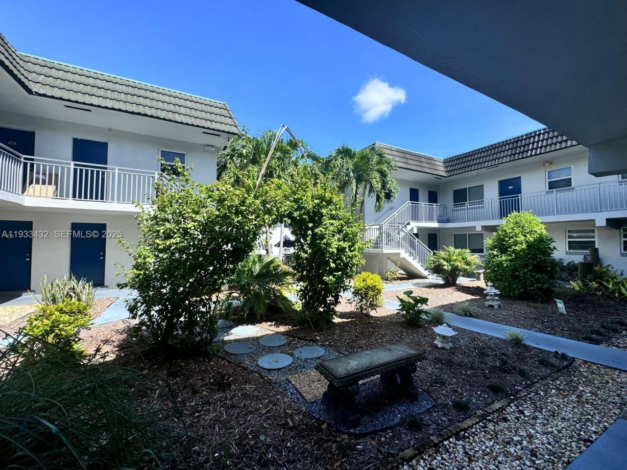 1001 SE 16th St, Unit 1, Fort Lauderdale, FL 33316 Photo