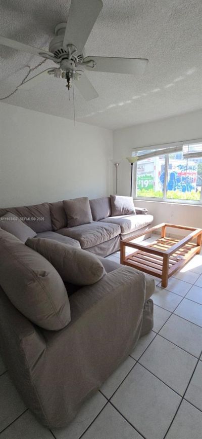 1001 SE 16th St, Unit 1, Fort Lauderdale, FL 33316 Photo