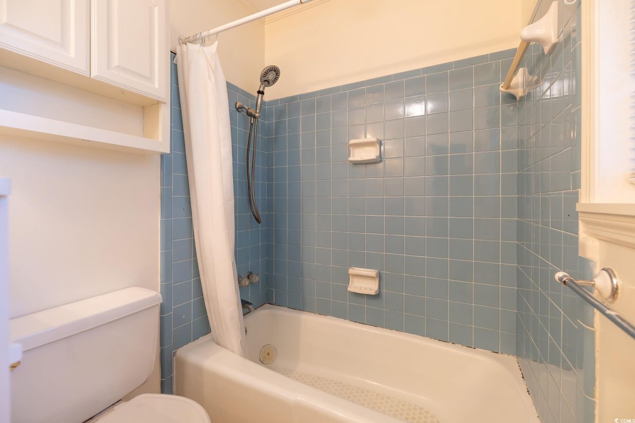 330 Hagley Dr. Photo 13