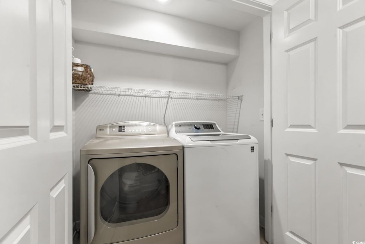 945 Rosencrans Ln. Photo 26