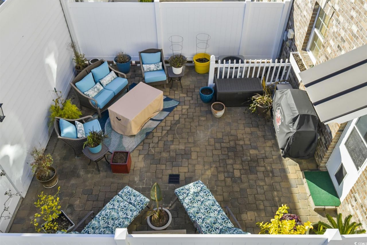 945 Rosencrans Ln. Photo 28