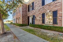 945 Rosencrans Ln. photo 4