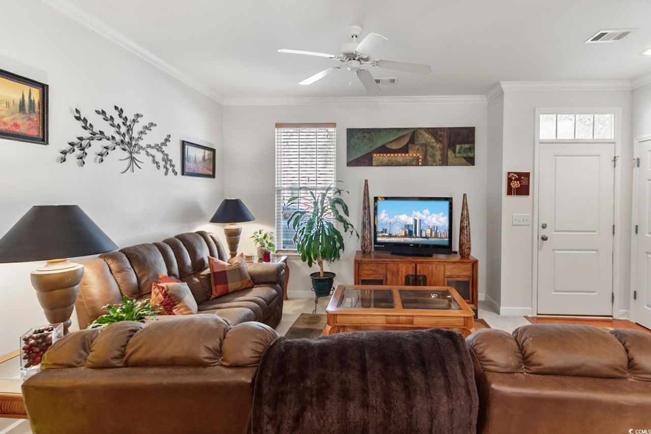 945 Rosencrans Ln. Photo 8