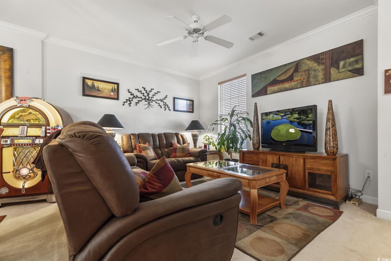 945 Rosencrans Ln. Photo 9