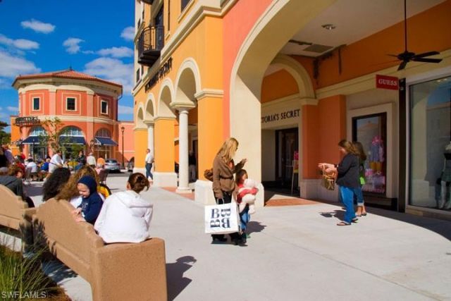 8010 Via Sardinia Way, Unit 209, Estero, FL 33928 Photo