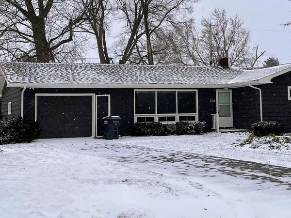 932 Wedgewood Road, St. Joseph, MI 49085