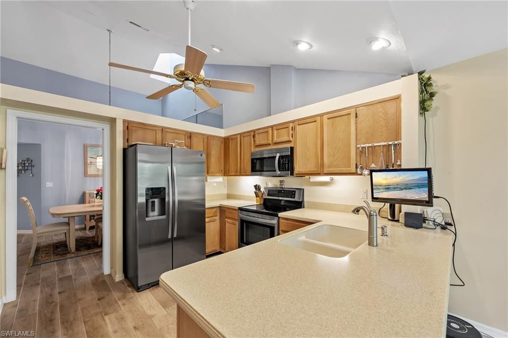 6106 Forest Villas Cir, Fort Myers, FL 33908 Photo