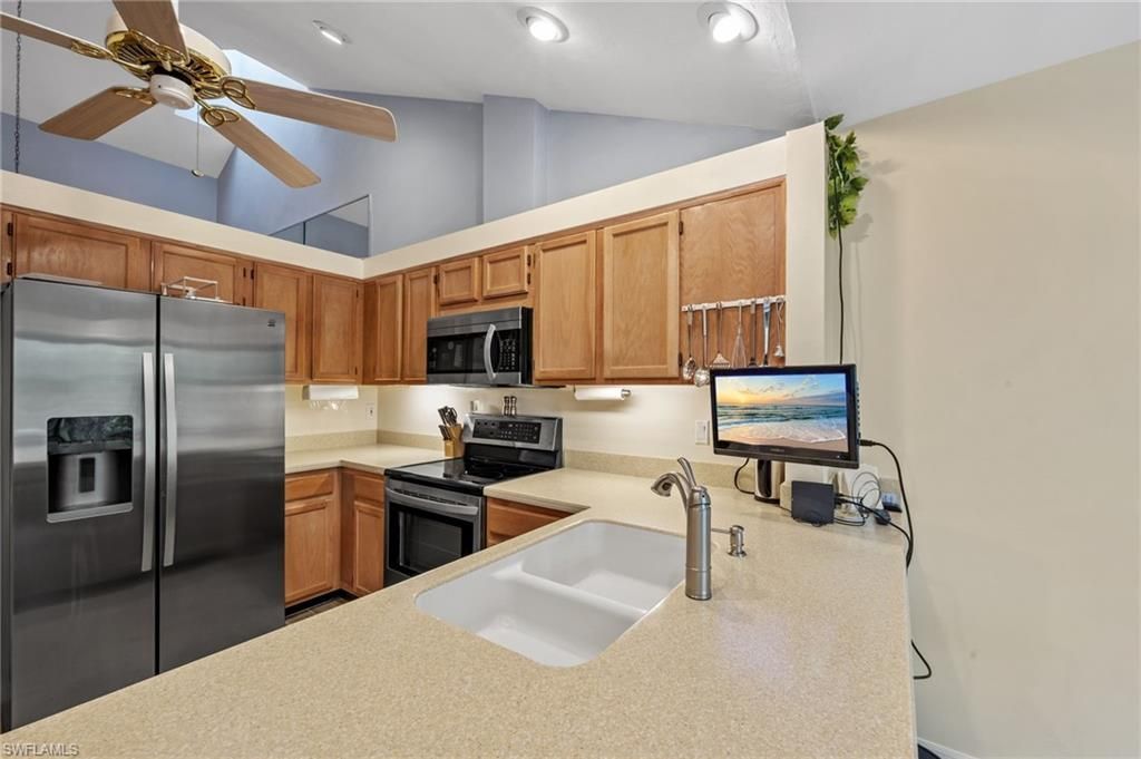 6106 Forest Villas Cir, Fort Myers, FL 33908 Photo