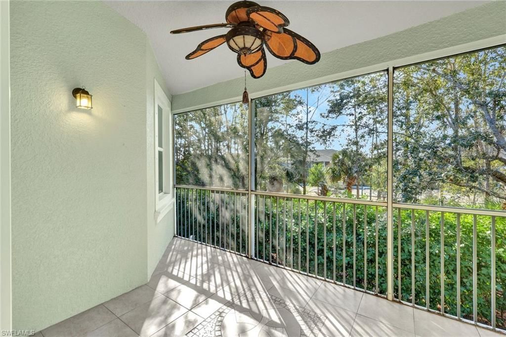 1345 Mariposa Cir, Unit 5204, Naples, FL 34105 Photo