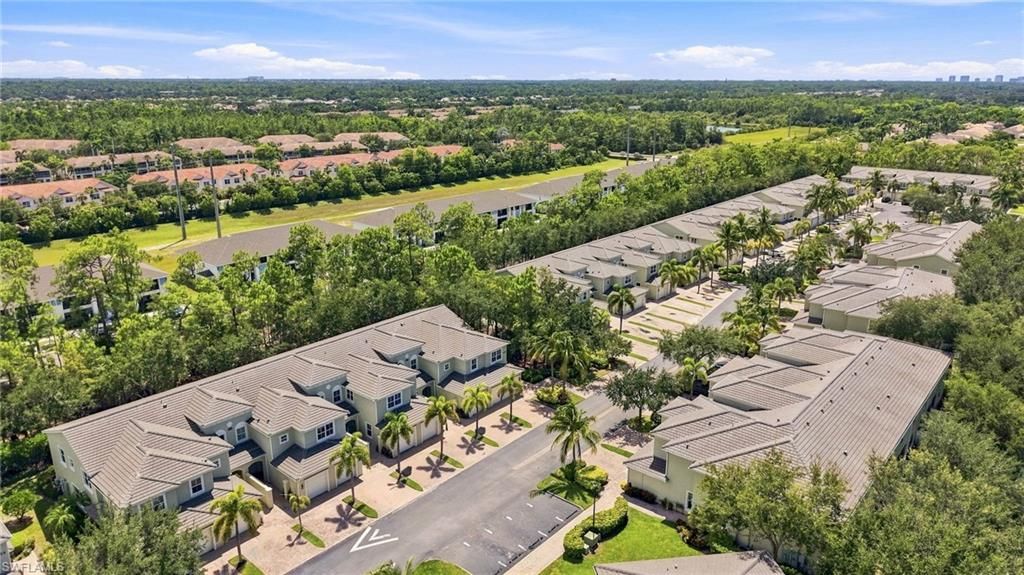 1345 Mariposa Cir, Unit 5204, Naples, FL 34105 Photo