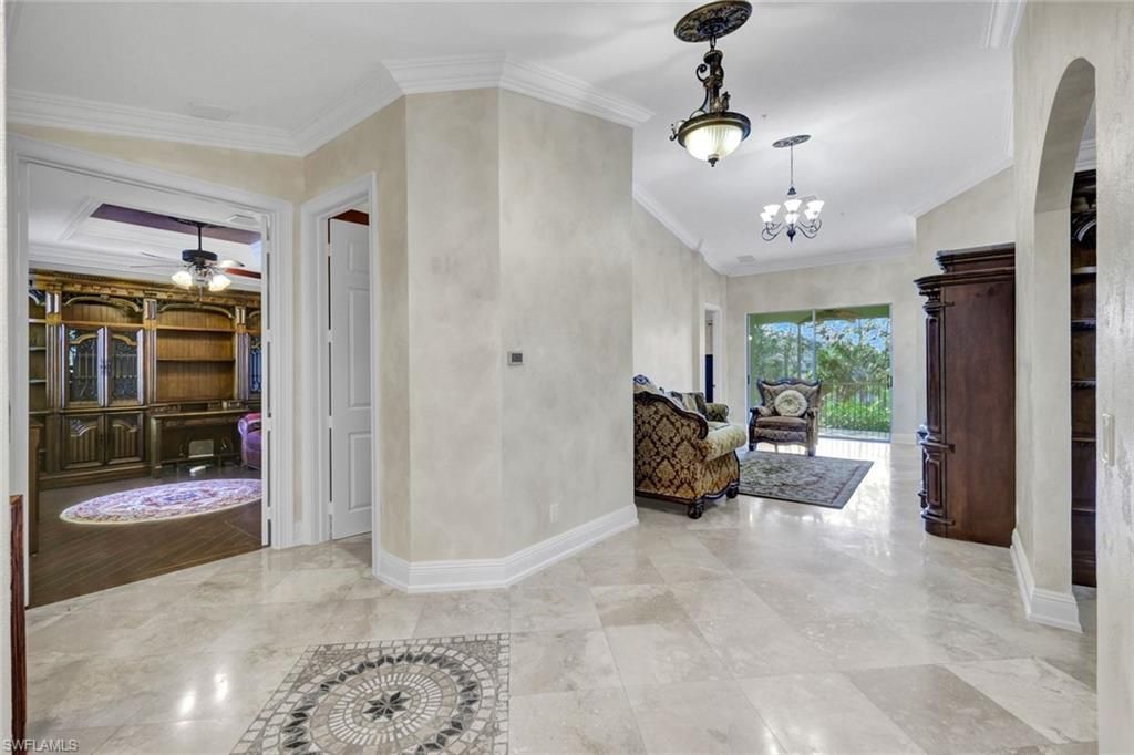 1345 Mariposa Cir, Unit 5204, Naples, FL 34105 Photo