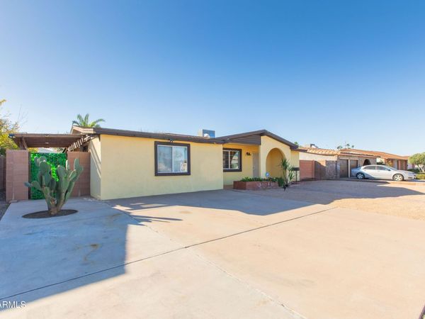 1813 E ELLIS Drive, Tempe, AZ 85282