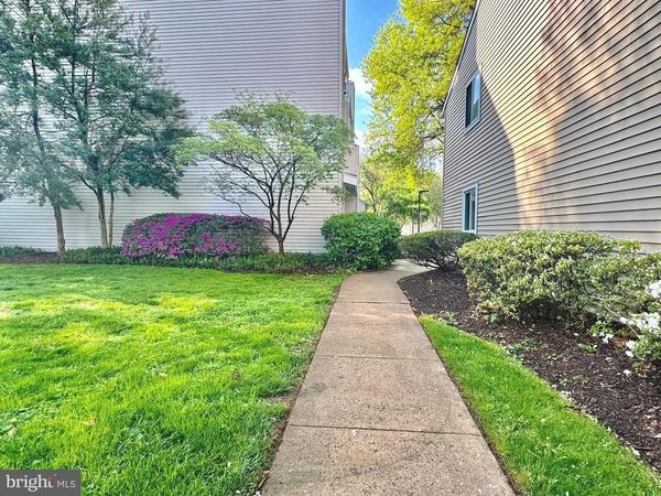 18237 SWISS CIRCLE, Unit 1-31, GERMANTOWN, MD 20874