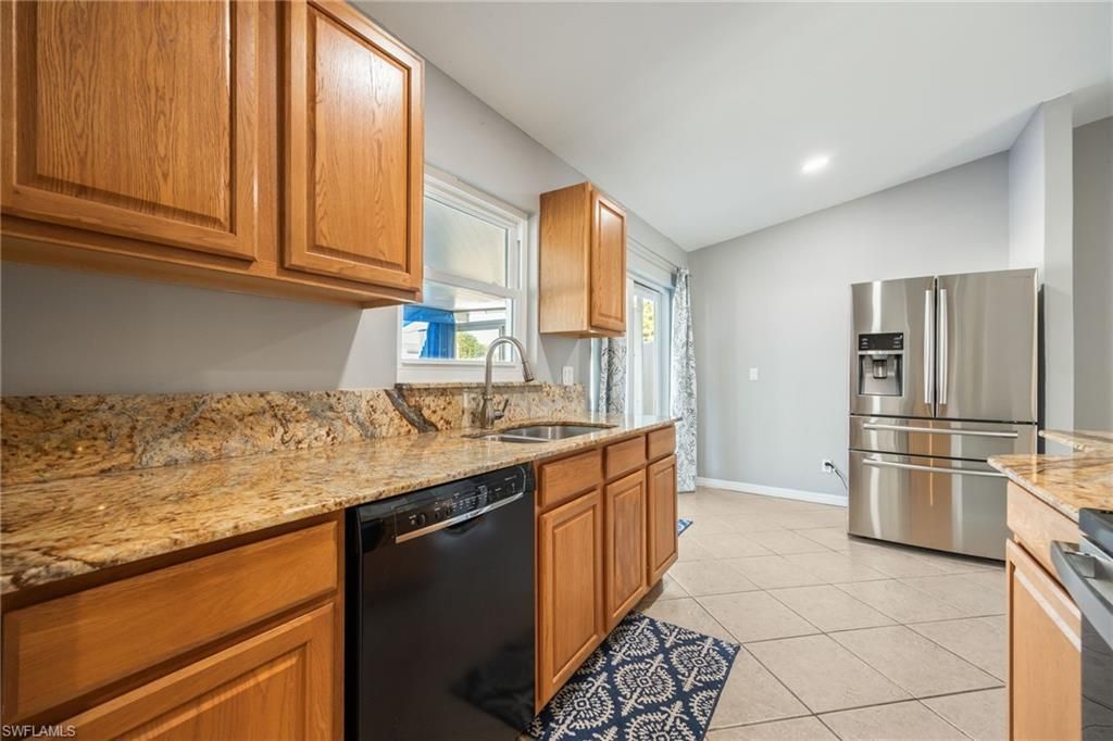 1091 Lovely Ln, North Fort Myers, FL 33903 Photo
