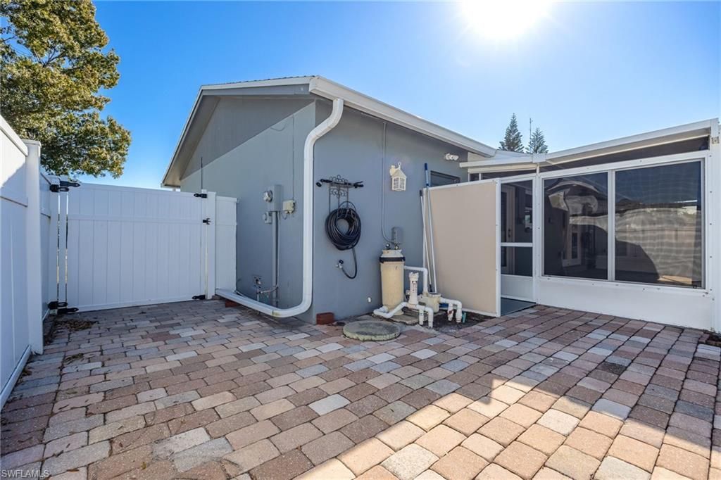 1091 Lovely Ln, North Fort Myers, FL 33903 Photo