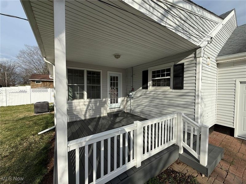 916 Oak Street NW, New Philadelphia, OH 44663 Photo 41