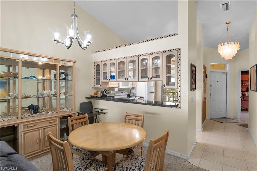290 Newport Dr, Unit 107, Naples, FL 34114 Photo