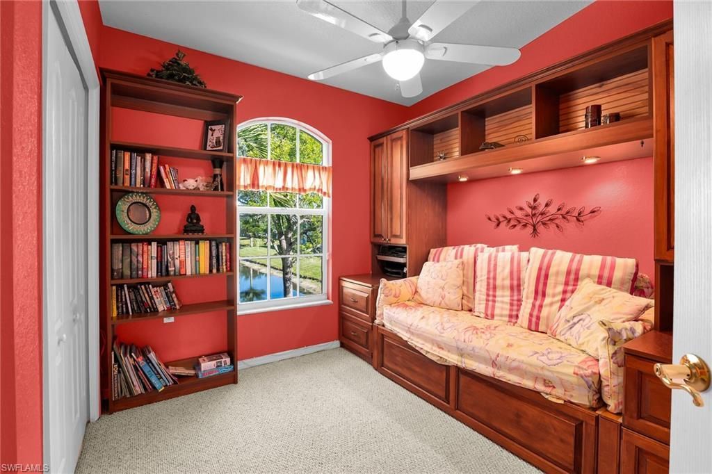 290 Newport Dr, Unit 107, Naples, FL 34114 Photo