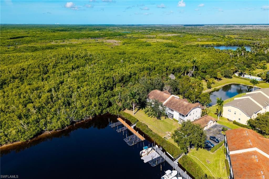 290 Newport Dr, Unit 107, Naples, FL 34114 Photo