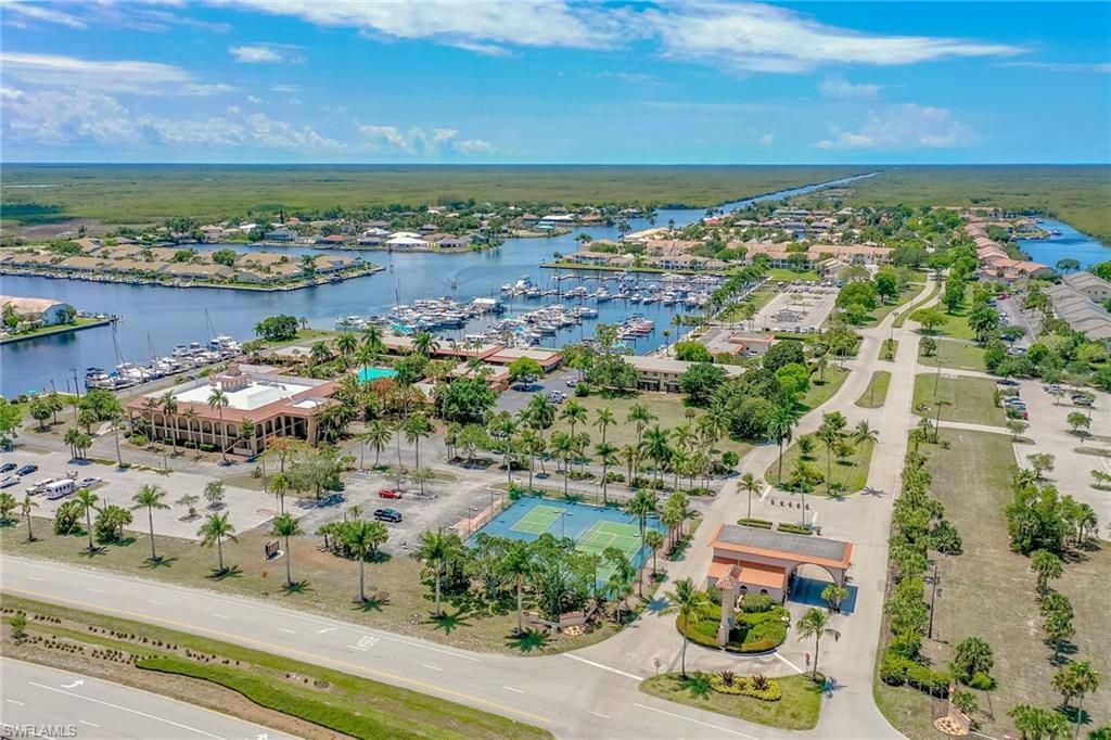 290 Newport Dr, Unit 107, Naples, FL 34114 Photo