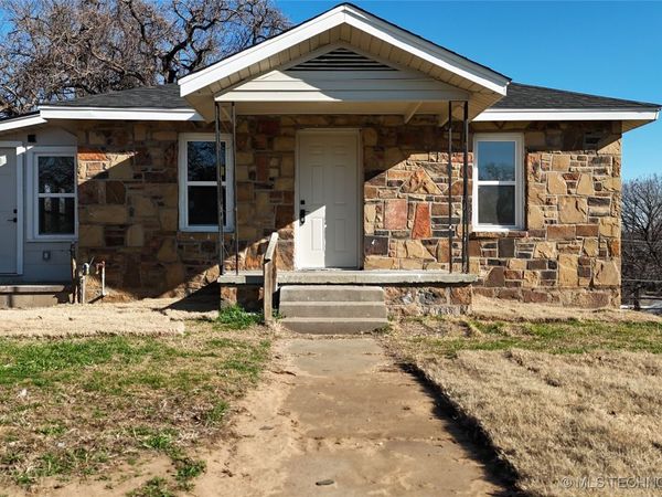 815 N Wilson Avenue, Sand Springs, OK 74063
