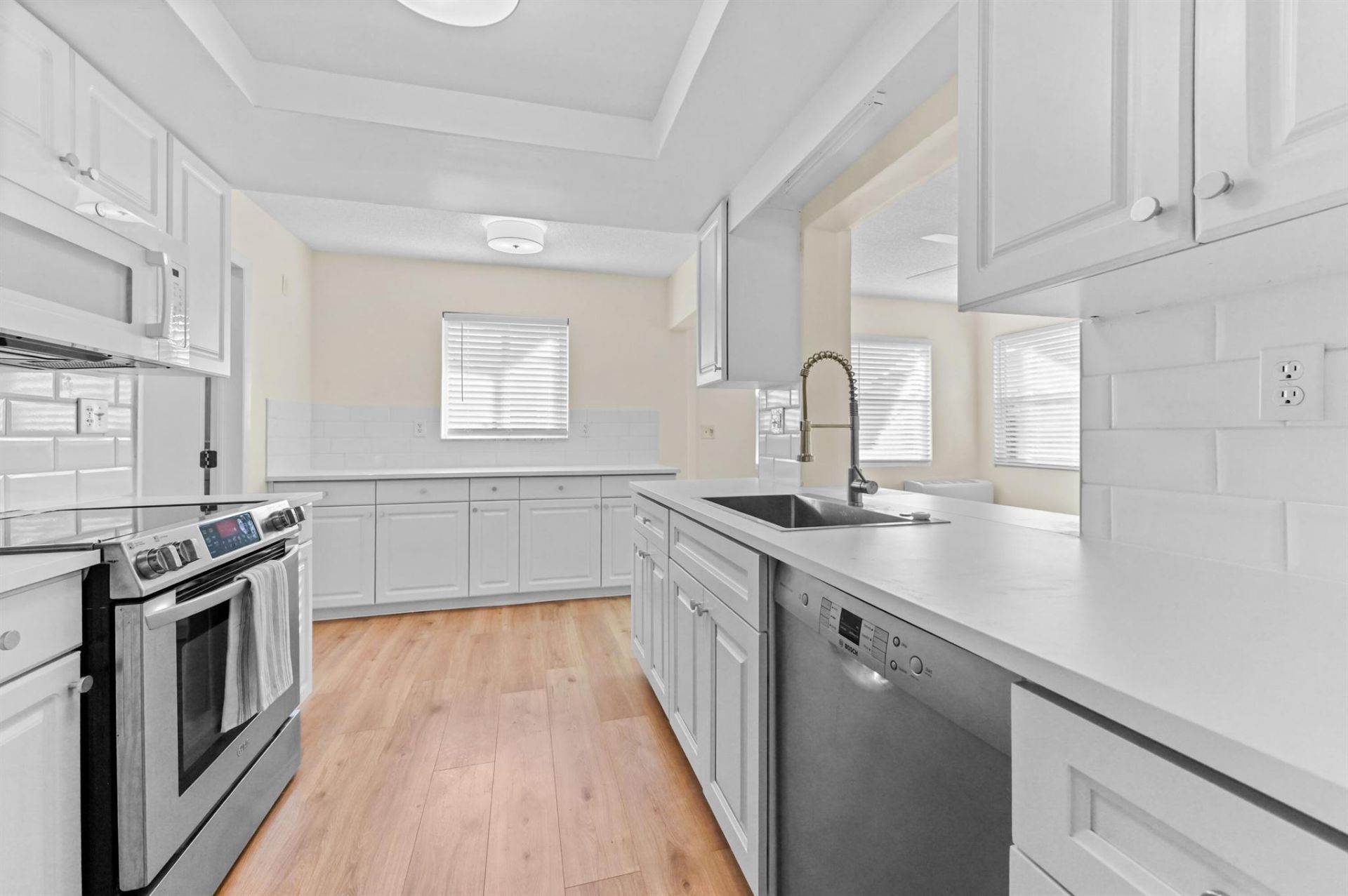 3051 NW 2nd Avenue, Pompano Beach, FL 33064 Photo