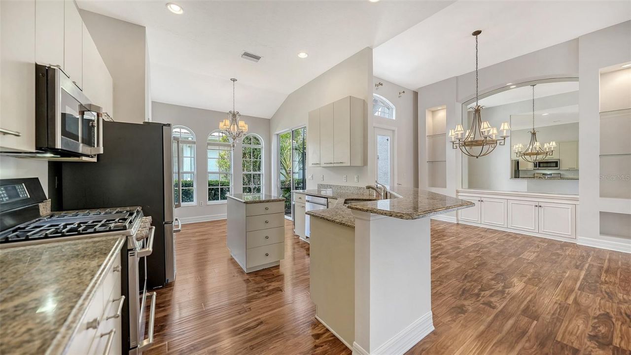 6519 Oakland Hills Drive, Lakewood Ranch, FL 34202 Photo