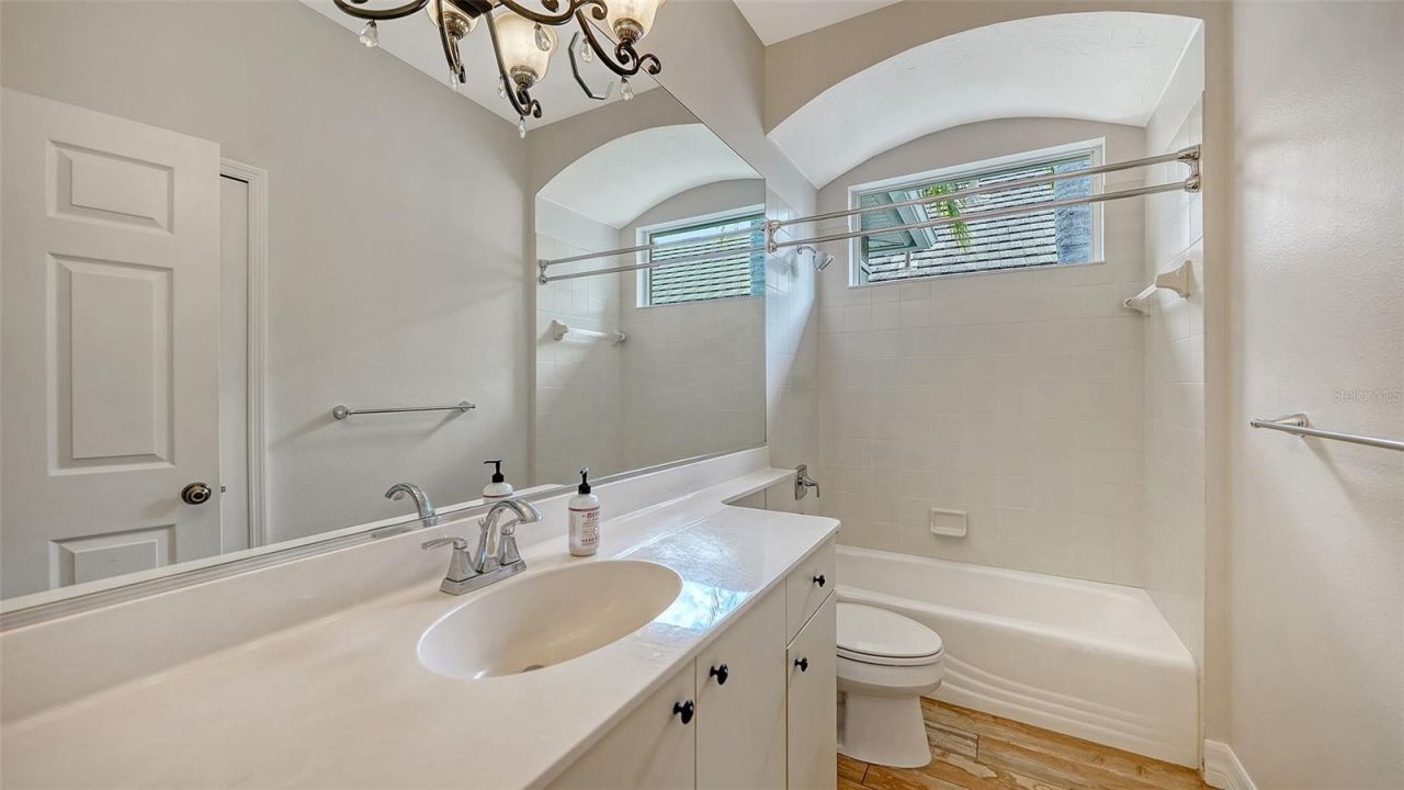 6519 Oakland Hills Drive, Lakewood Ranch, FL 34202 Photo