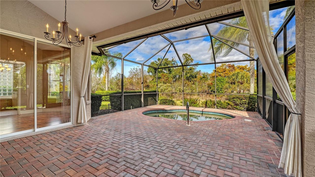 6519 Oakland Hills Drive, Lakewood Ranch, FL 34202 Photo