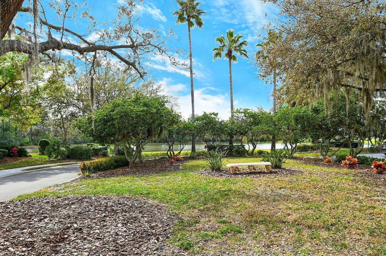 6519 Oakland Hills Drive, Lakewood Ranch, FL 34202 Photo