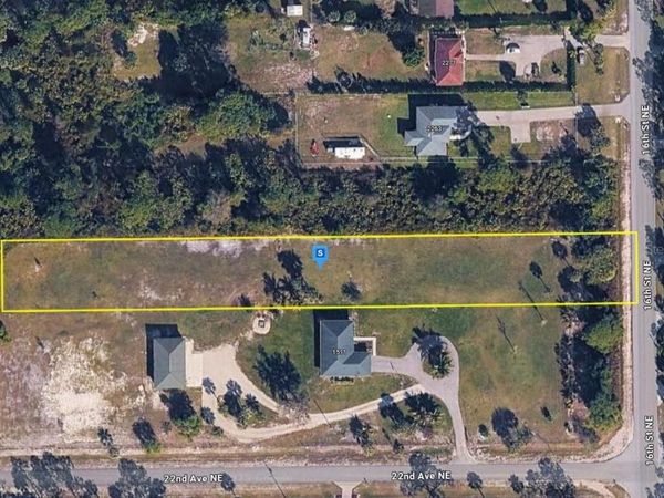 1520 22ND AVE, NAPLES, FL 34120