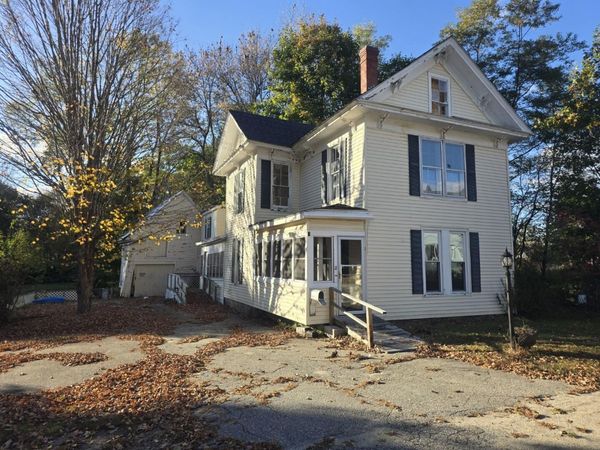 11 Pine Street, Mechanic Falls, ME 04256