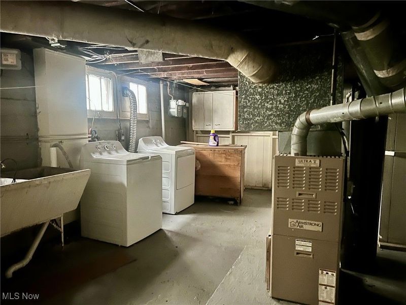 3326 E 134th Street, Cleveland, OH 44120 Photo 16